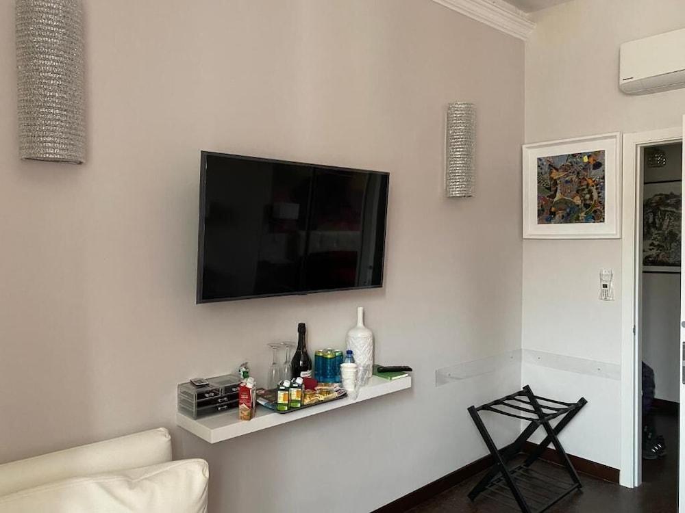 Milazzo23 Hotel Roma Ngoại thất bức ảnh