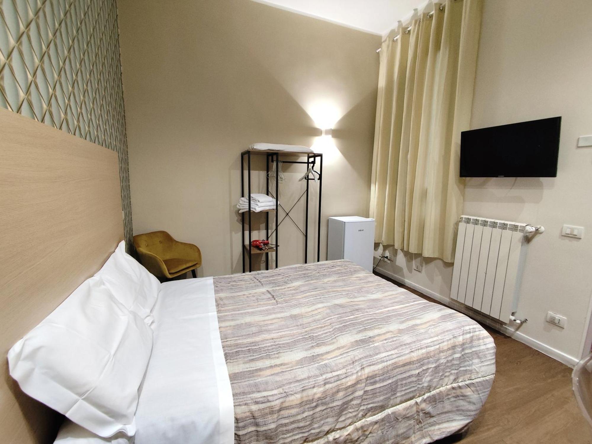 Milazzo23 Hotel Roma Ngoại thất bức ảnh