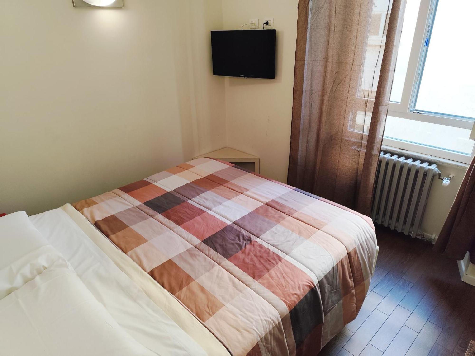 Milazzo23 Hotel Roma Ngoại thất bức ảnh